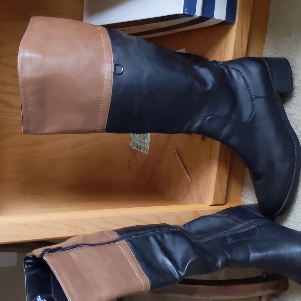 Riding Boots - Picture 3 of 12